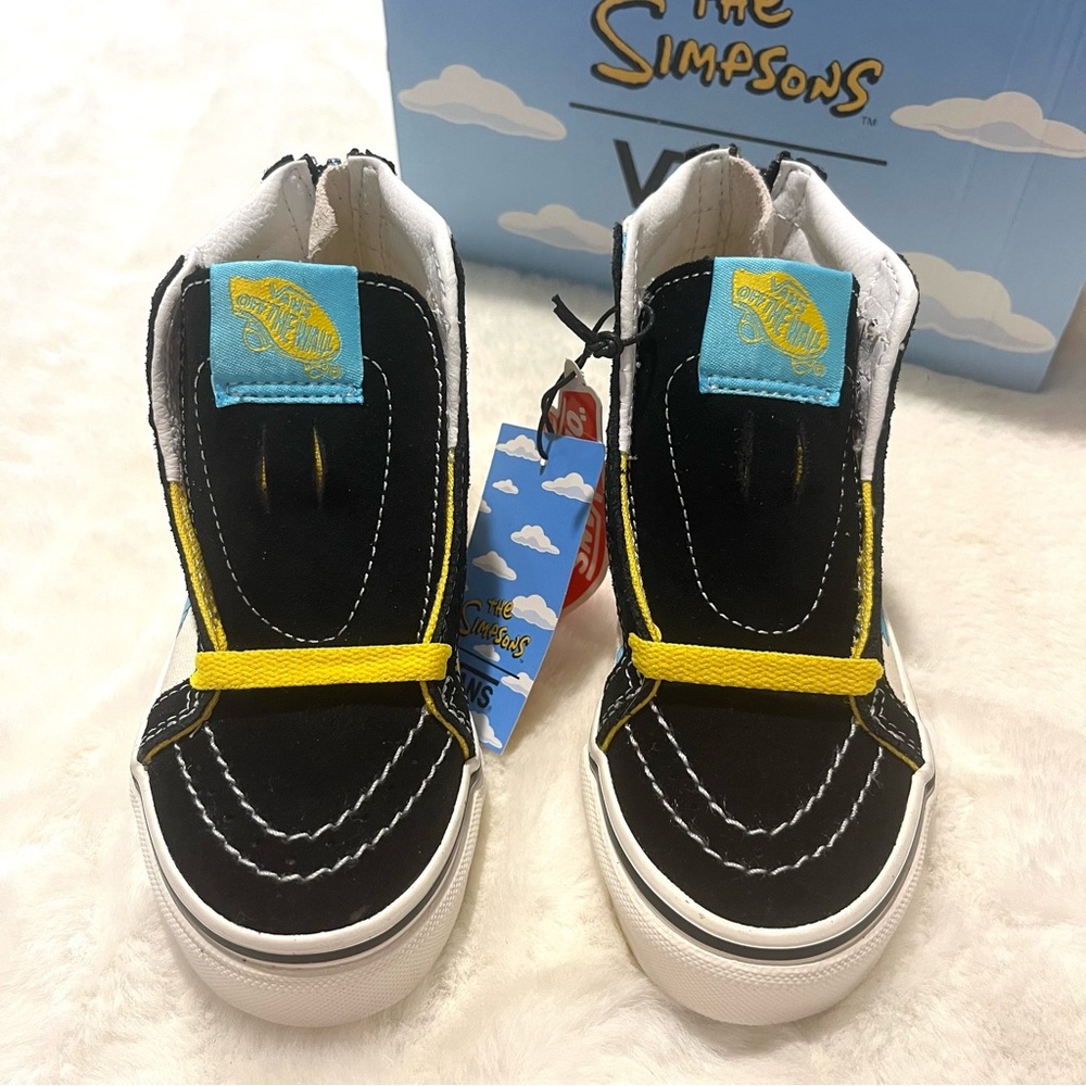 Simpson Vans - Picture 2 of 8
